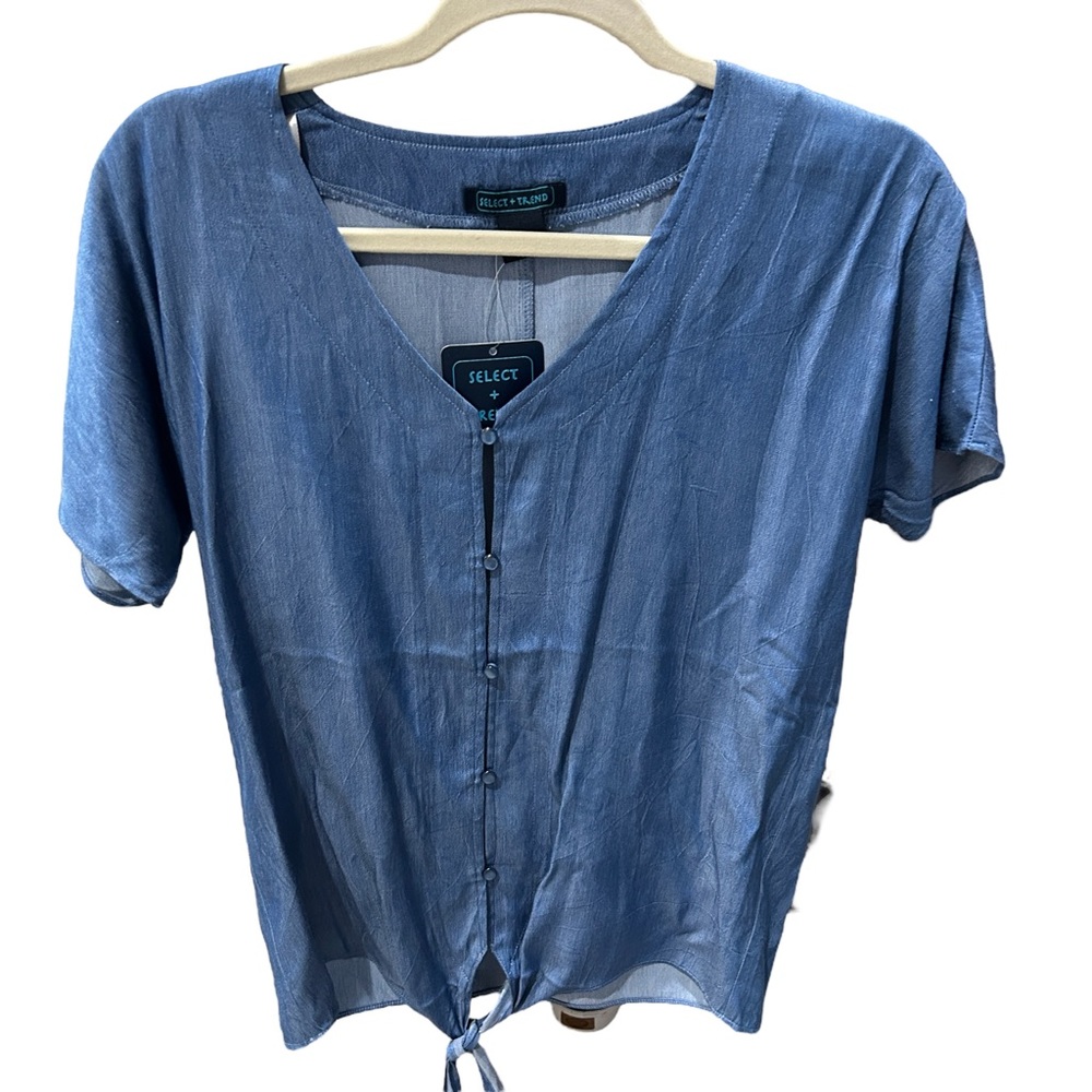 Select + Trend denim colored blouse size S $48 retail NWT